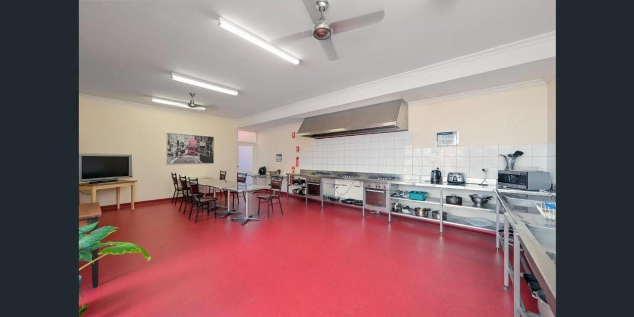 Emu Backpackers Perth - Note - Valid Passport Required For Check In Pansiyon Dış mekan fotoğraf